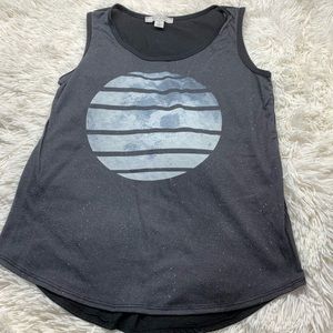 Adam levine moon tank top.